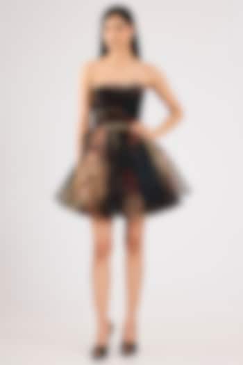 Black Tulle Printed Strapless Party Wear Dress by Gauri And Nainika at Pernia's Pop Up Shop