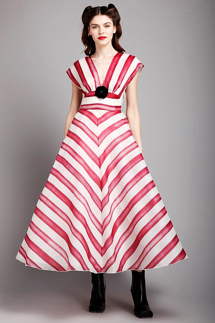 White & Red Organza Chevron Stripe Printed Flared Maxi Party Wear Dress by Gauri And Nainika at Pernia's Pop Up Shop