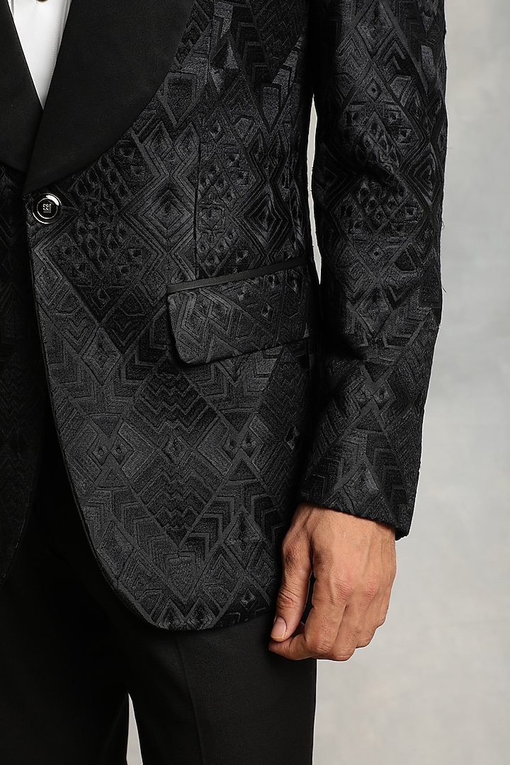 Black Machine Embroidered Tuxedo Set by Gargee Designers at Pernia's Pop Up Shop