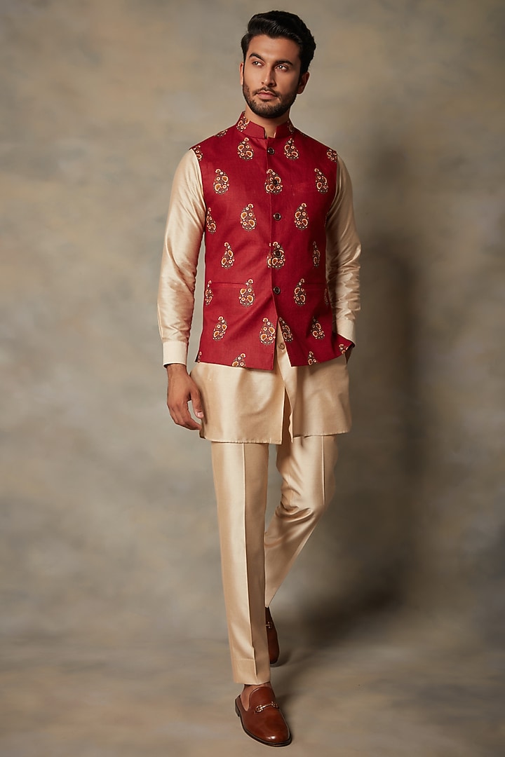 Red Printed Bundi Jacket With Kurta Set by Gargee Designers at Pernia's Pop Up Shop
