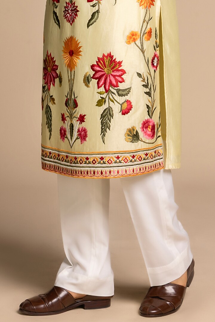 Butter Yellow Chanderi Silk Floral Embroidered Kurta Set by Gargee Designers at Pernia's Pop Up Shop