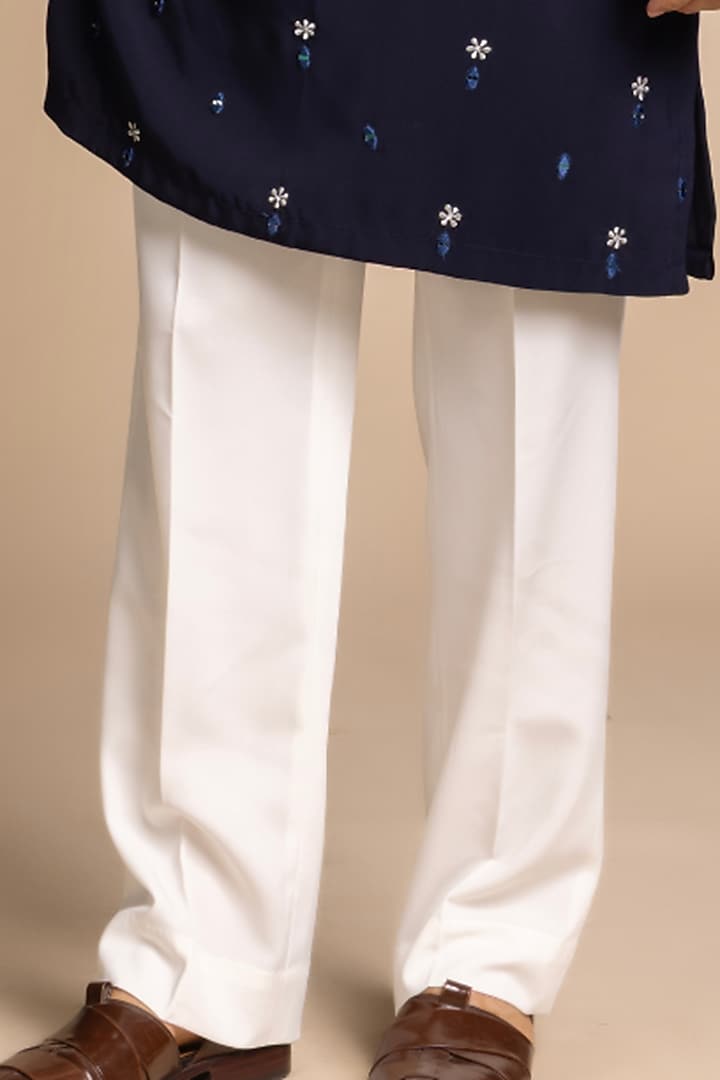 Navy Polyester Embroidered Kurta Set by Gargee Designers at Pernia's Pop Up Shop