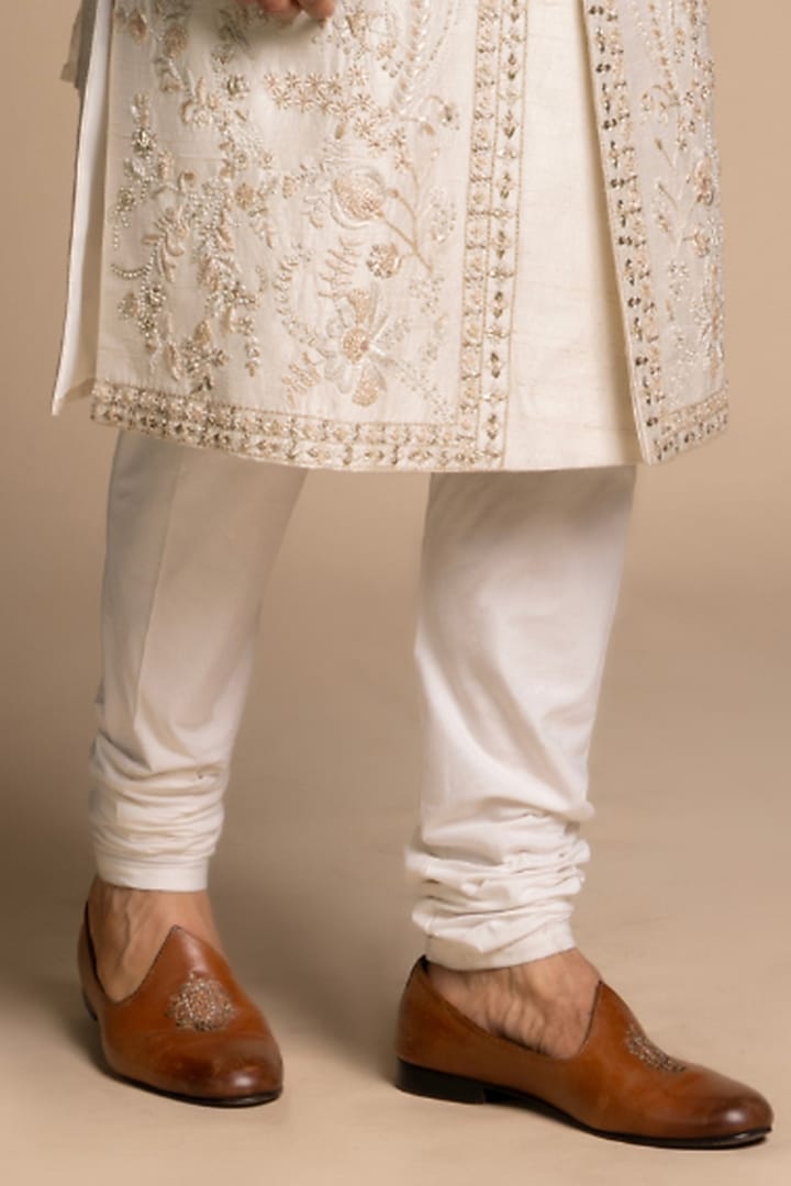 Ivory Raw Silk Floral Embroidered Groom Sherwani Set by Gargee Designers at Pernia's Pop Up Shop
