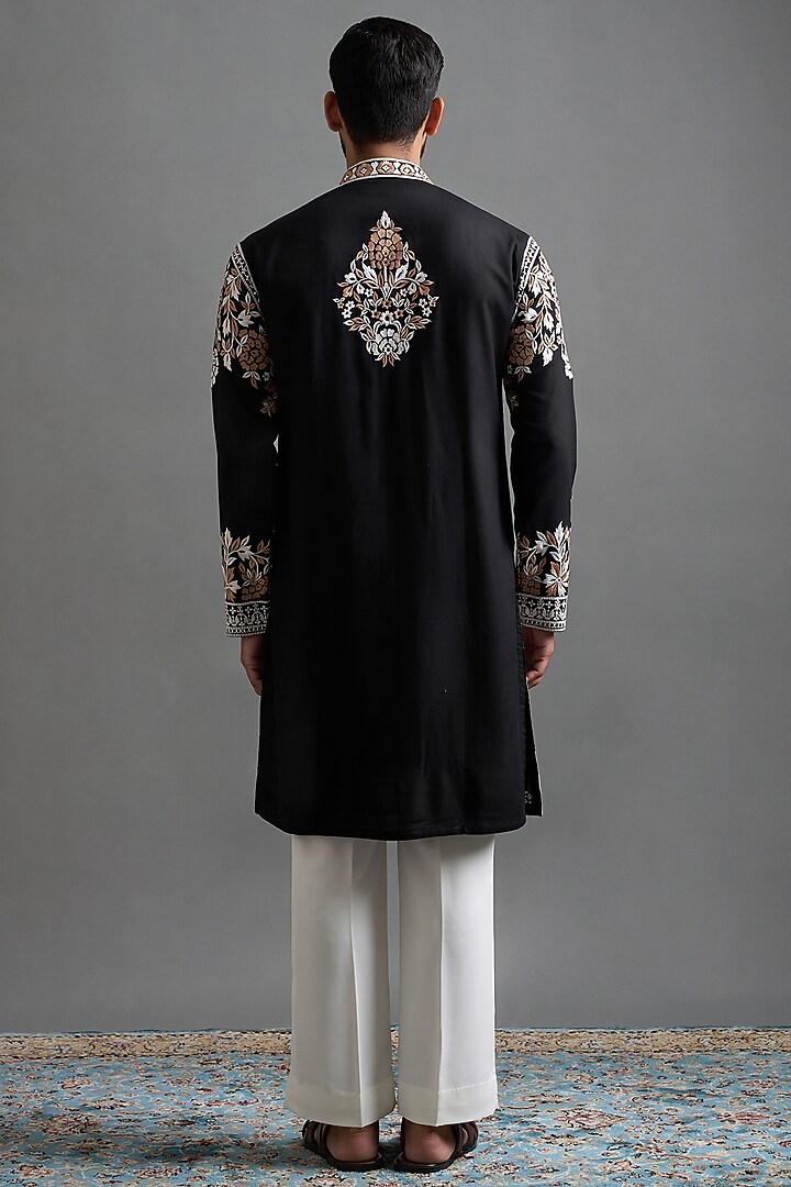 Black Cotton Silk Thread Embroidered Kurta Set by Gargee Designers at Pernia's Pop Up Shop