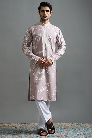 Mauve Cotton Silk Floral Embroidered Kurta Set by Gargee Designers