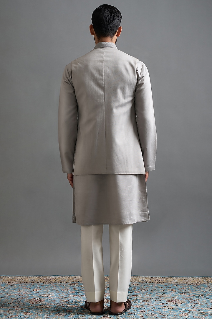 Silver Grey Chanderi Silk Thread Embroidered Bundi Jacket Set by Gargee Designers at Pernia's Pop Up Shop