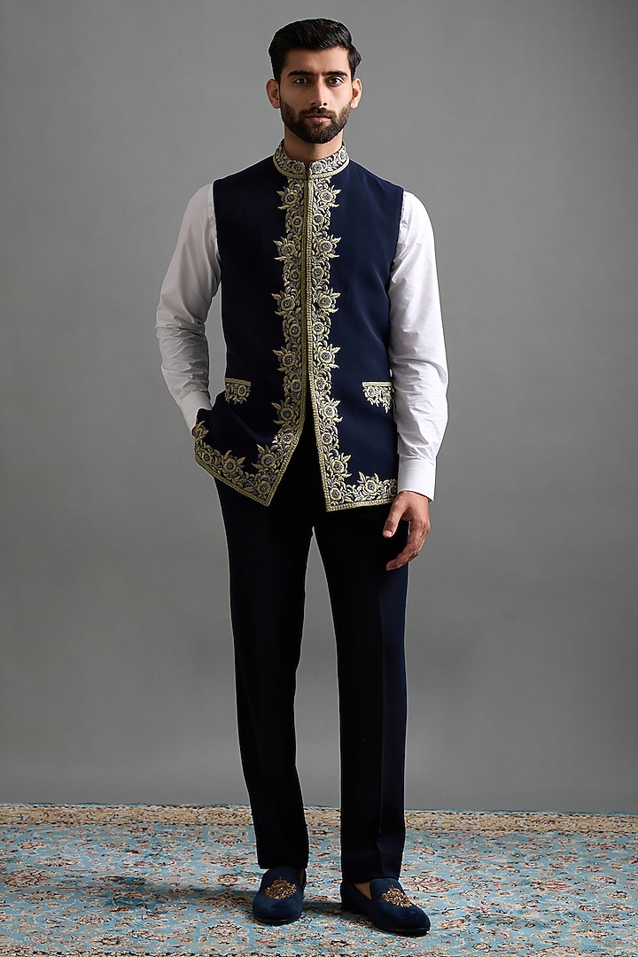 Navy Blue Velvet Hand & Machine Embroidered Wedding Indowestern Set by Gargee Designers at Pernia's Pop Up Shop
