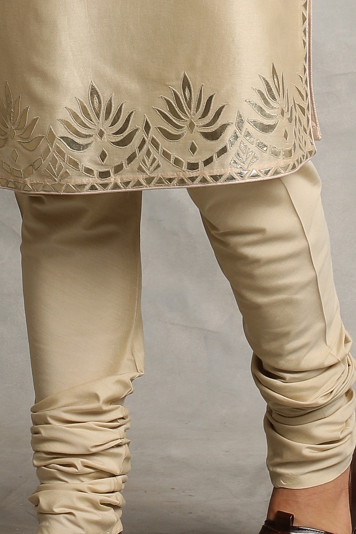 Breezy Beige Applique Embroidered Kurta Set by Gargee Designers at Pernia's Pop Up Shop