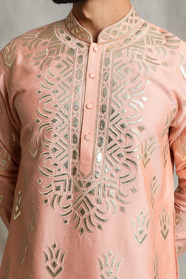 Peach Cotton Silk Applique Embroidered Kurta Set by Gargee Designers at Pernia's Pop Up Shop