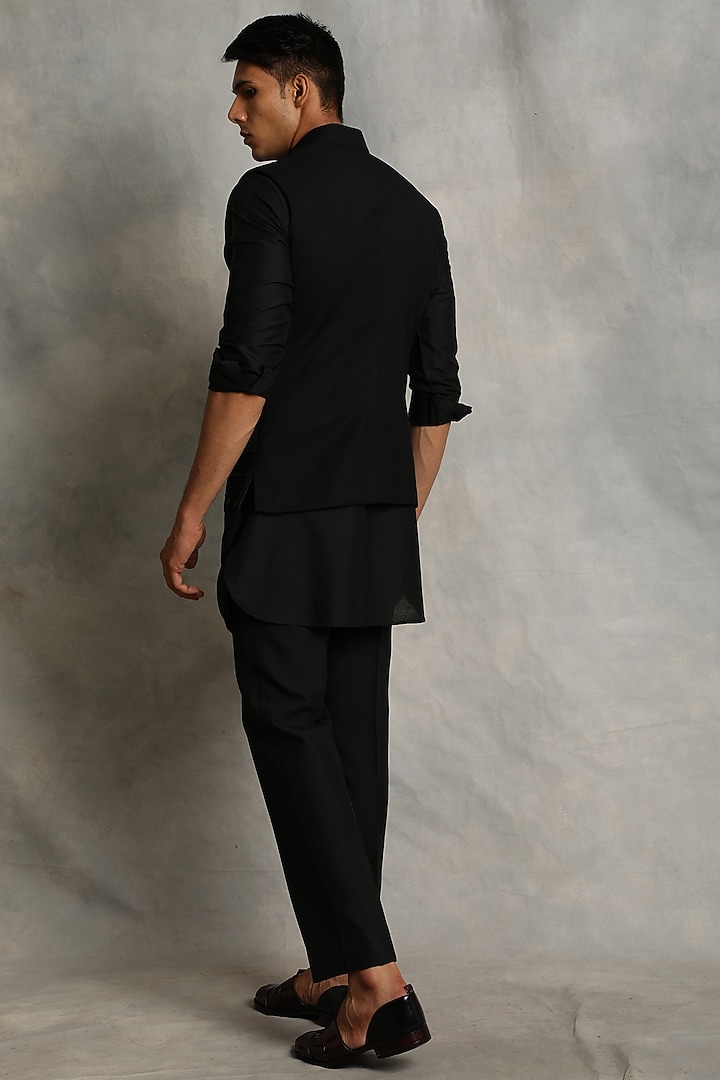 Black Kurta Set With Pleated Nehru Jacket by Gargee Designers at Pernia's Pop Up Shop