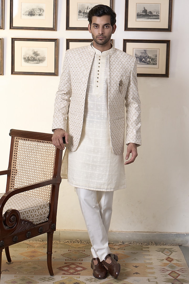 Ivory & Beige Cotton Silk Thread Embroidered Indo-Western Set by Gargee Designers