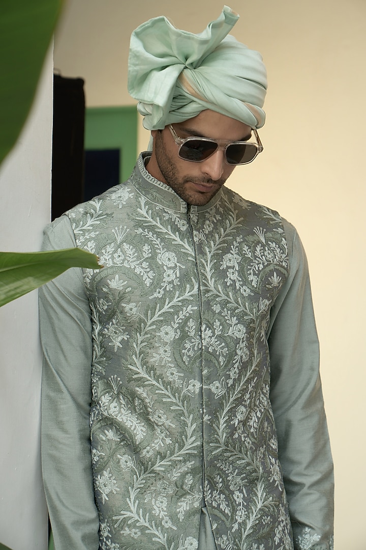 Pistachio Poly Silk Kashmiri Embroidered Bundi Jacket Set by Gargee Designers at Pernia's Pop Up Shop