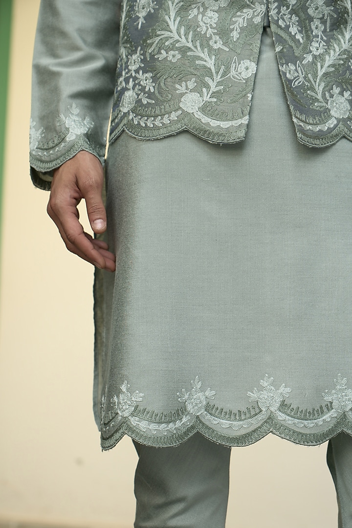 Pistachio Poly Silk Kashmiri Embroidered Bundi Jacket Set by Gargee Designers at Pernia's Pop Up Shop