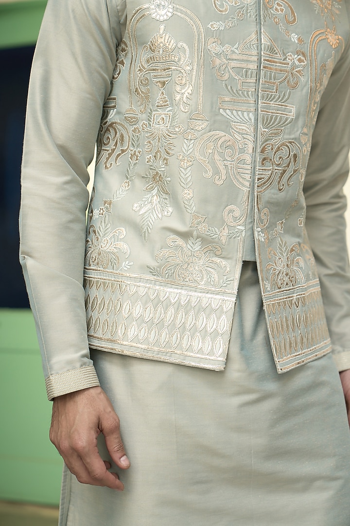 Mint Cotton Silk Applique Work Bundi Jacket Set by Gargee Designers at Pernia's Pop Up Shop