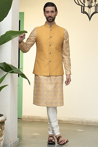 Mustard Cotton Silk Quilted Bundi Jacket Set by Gargee Designers