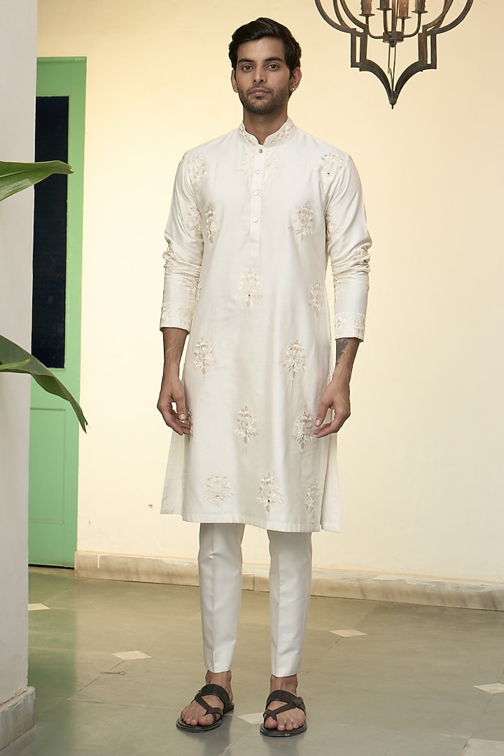Ivory Cotton Silk Embroidered Bundi Jacket Set by Gargee Designers at Pernia's Pop Up Shop