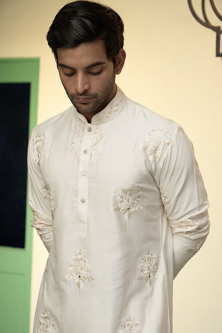 Ivory Cotton Silk Embroidered Bundi Jacket Set by Gargee Designers at Pernia's Pop Up Shop
