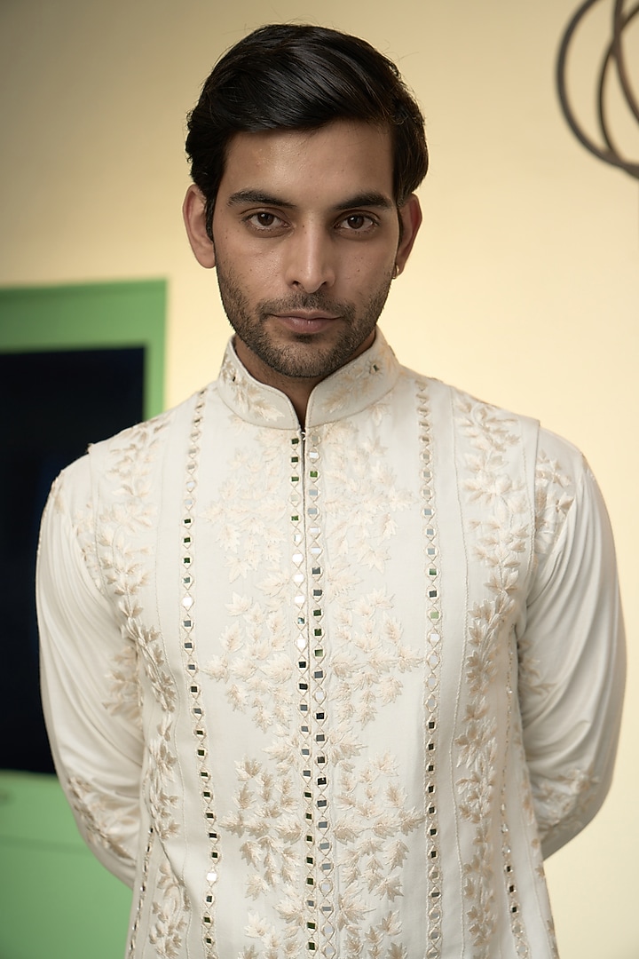 Ivory Cotton Silk Embroidered Bundi Jacket Set by Gargee Designers at Pernia's Pop Up Shop