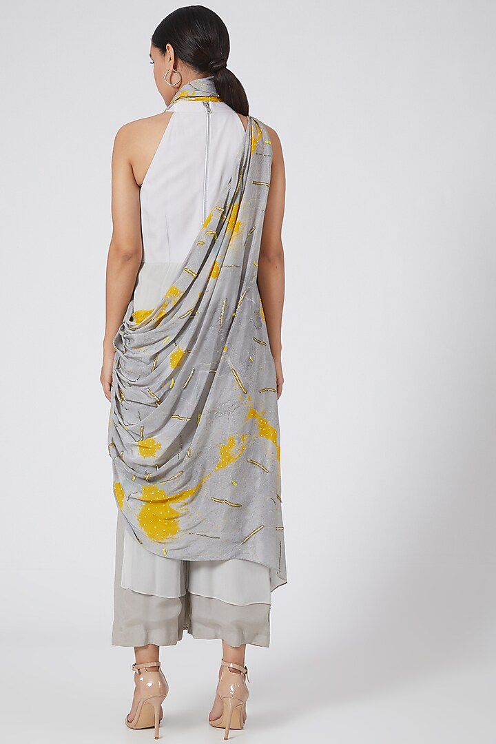 Silver & Yellow Printed Cape Set Design by Garima Bindal at Pernia's Pop Up  Shop 2024
