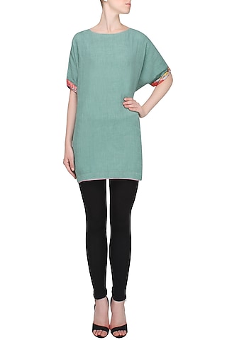 Grey Double Coloured Floral Finish Loose Top by Gaaya by Gayatri Kilachand