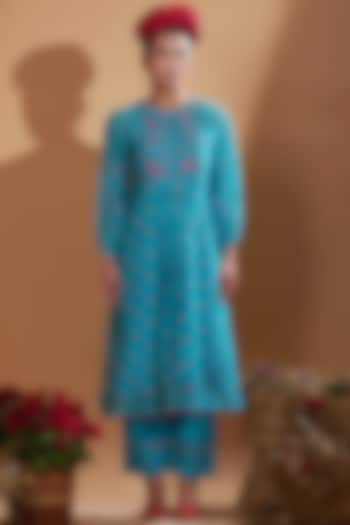 Turquoise Blue Chanderi Silk Sequins & Beads Hand Embroidered Kurta Set by GAACH