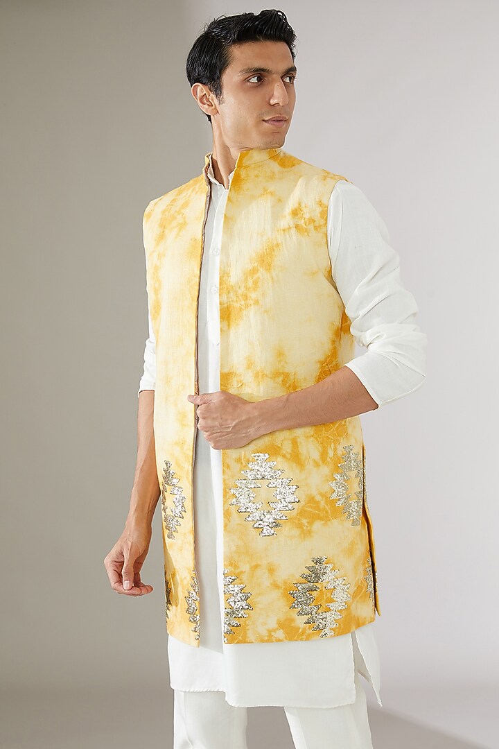 Yellow Linen Tie-Dye Indowestern Jacket by Gaurav Katta at Pernia's Pop Up Shop