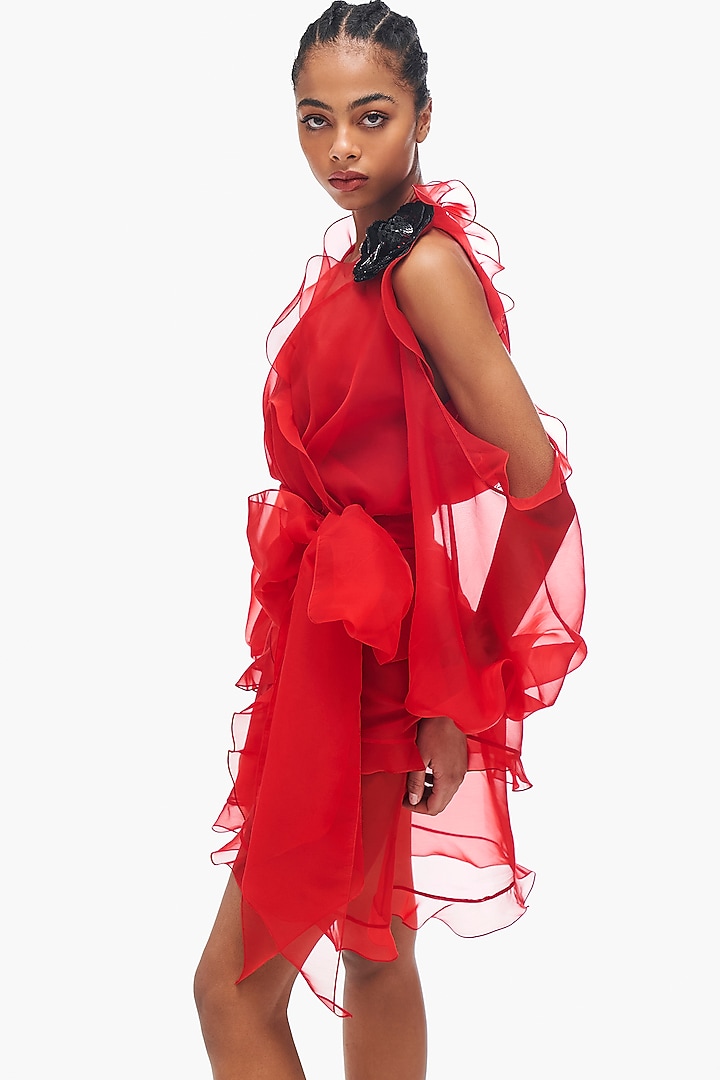 Red Organza Ruffled Party Wear Dress by Gauri and Nainika at Pernia's Pop Up Shop