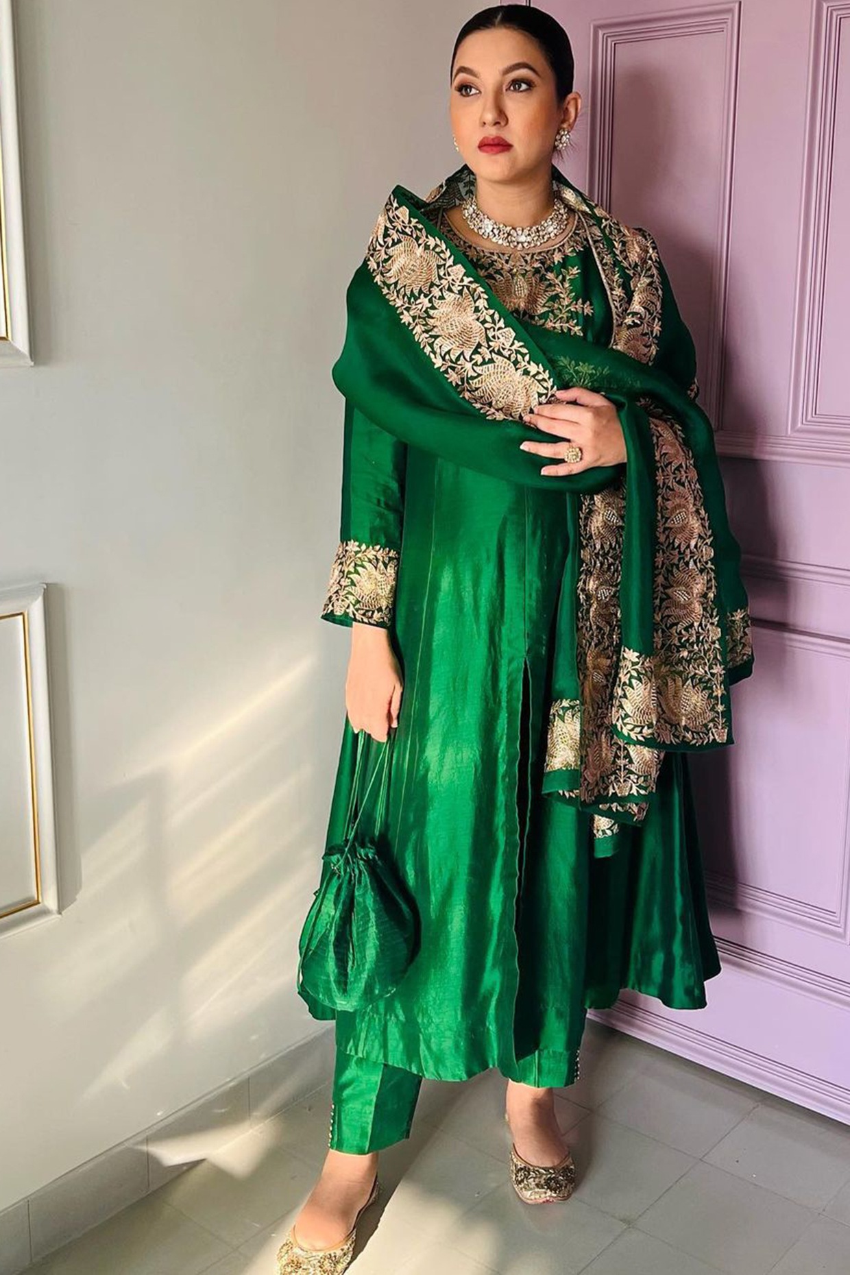 Emerald Green Silk Chanderi Organza Embroidered Anarkali Set by Pink City By Sarika at Pernia s Pop Up Shop 2024