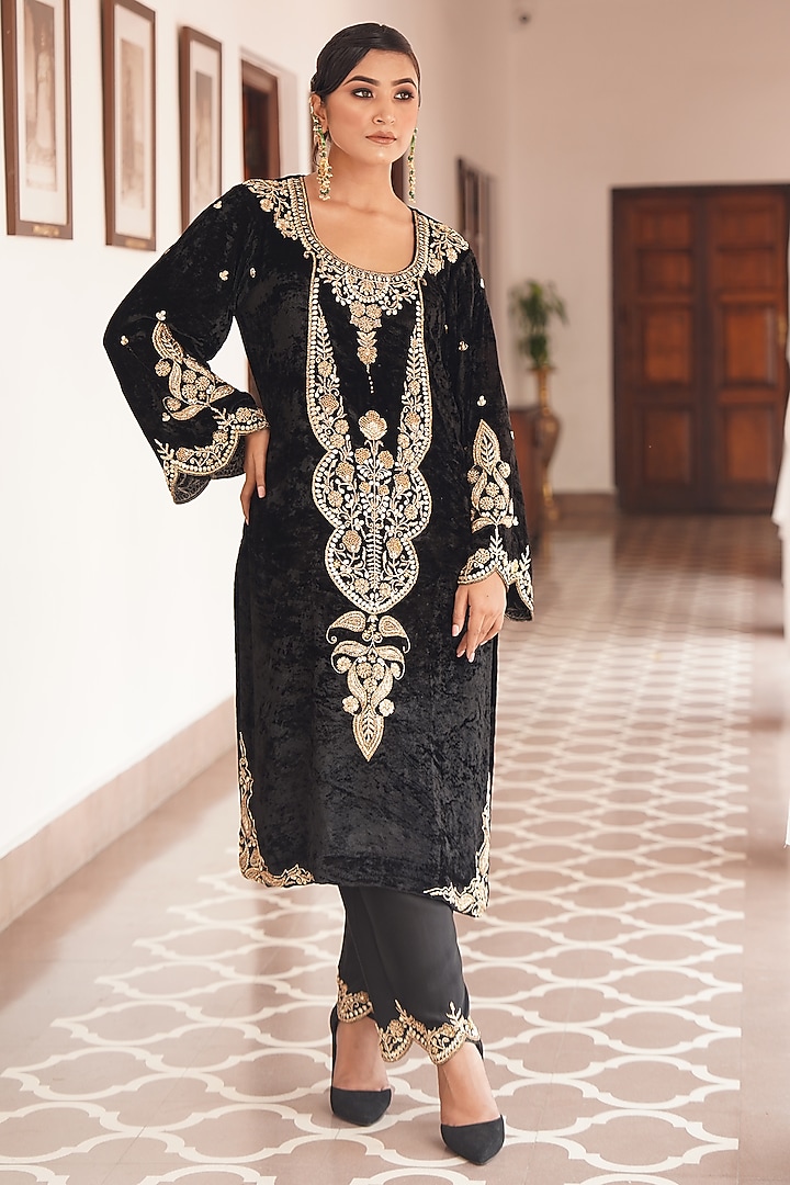 Black Silk Velvet Zardosi Hand Embroidered Kurta Set by Gul by Aishwarya at Pernia's Pop Up Shop