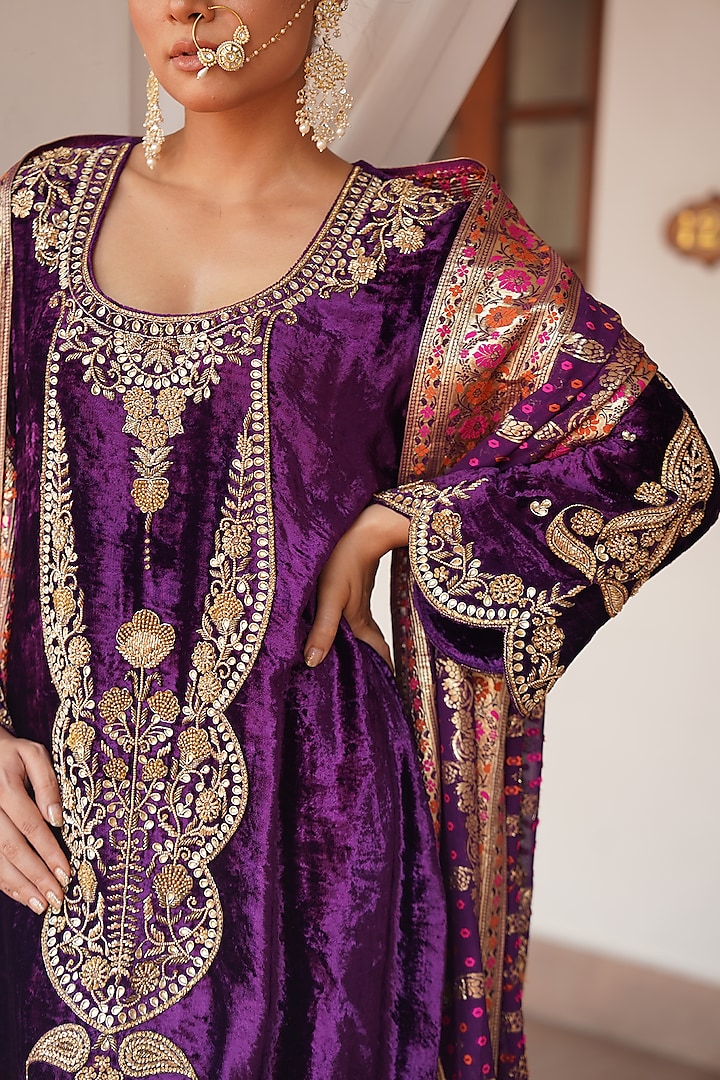 Purple Silk Velvet Zardosi Hand Embroidered Kurta Set by Gul by Aishwarya at Pernia's Pop Up Shop