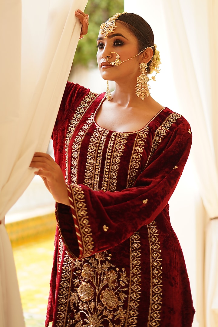 Maroon Velvet Zardosi Hand Embroidered Kurta Set by Gul by Aishwarya at Pernia's Pop Up Shop