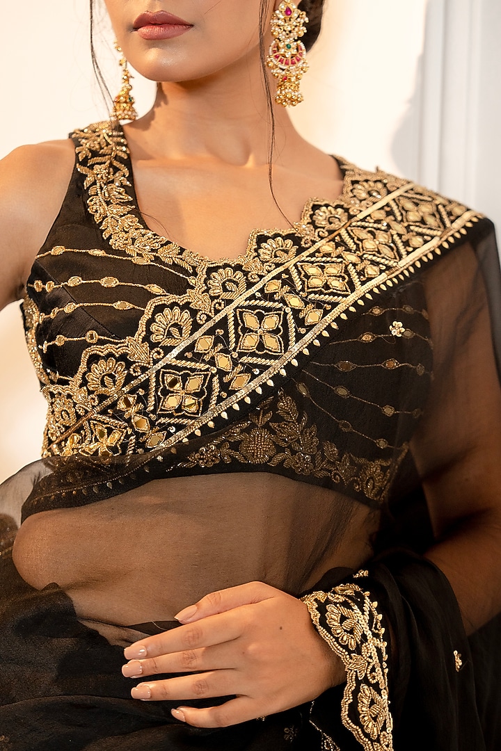 Black Pure Silk Organza Aari Hand Embroidered Wedding Saree Set by Gul by Aishwarya at Pernia's Pop Up Shop