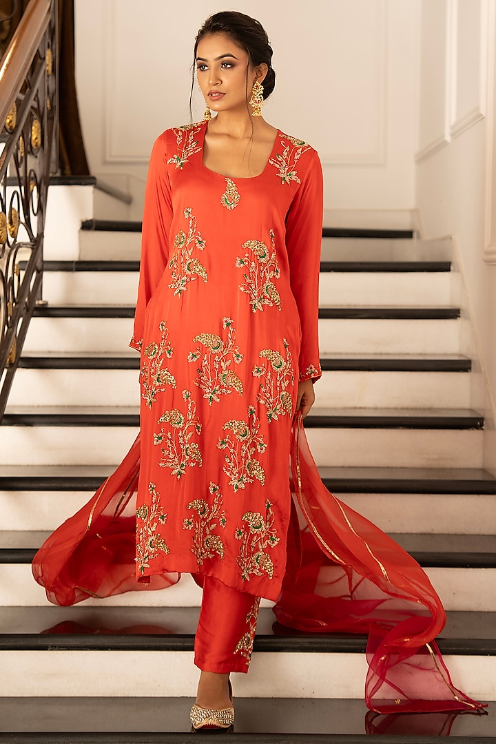 Bright Red Satin Silk Zardosi Embroidered Kurta Set by Gul by Aishwarya at Pernia's Pop Up Shop