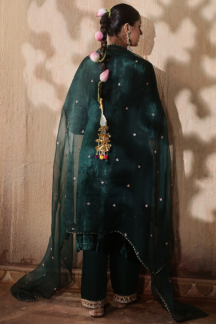 Bottle Green Velvet Hand Embroidered Kurta Set by Gul by Aishwarya at Pernia's Pop Up Shop