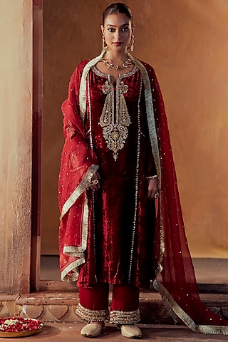 Maroon Velvet Hand Embroidered A-Line Kurta Set by Gul by Aishwarya