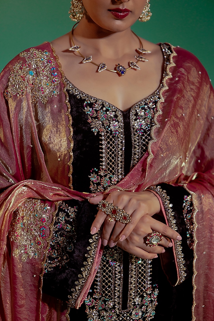 Black Velvet Hand Embroidered Kurta Set by Gul by Aishwarya at Pernia's Pop Up Shop