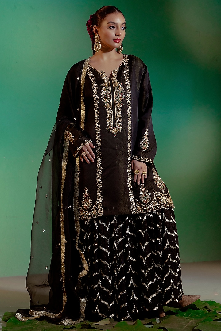 Black Chanderi Gharara Set by Gul by Aishwarya at Pernia's Pop Up Shop