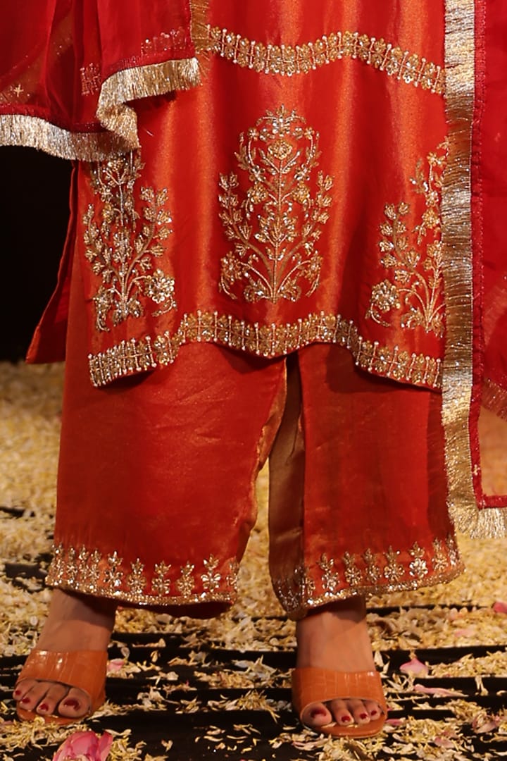 Rust Tissue Hand Embroidered Kurta Set by Gul by Aishwarya at Pernia's Pop Up Shop
