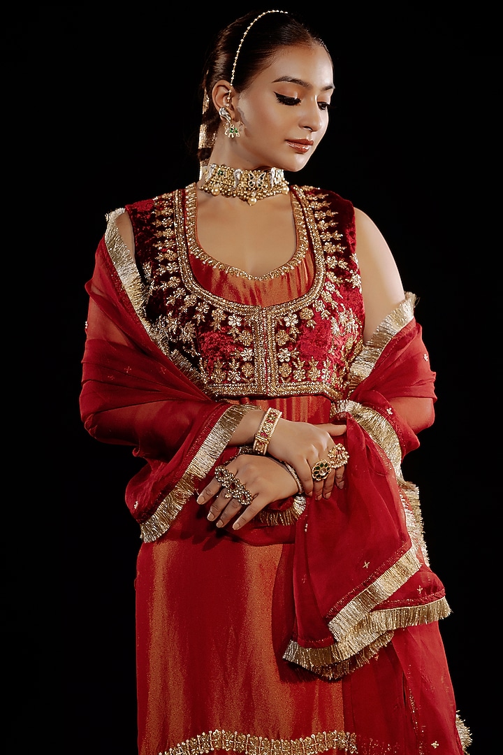 Rust Tissue Hand Embroidered Kurta Set by Gul by Aishwarya at Pernia's Pop Up Shop
