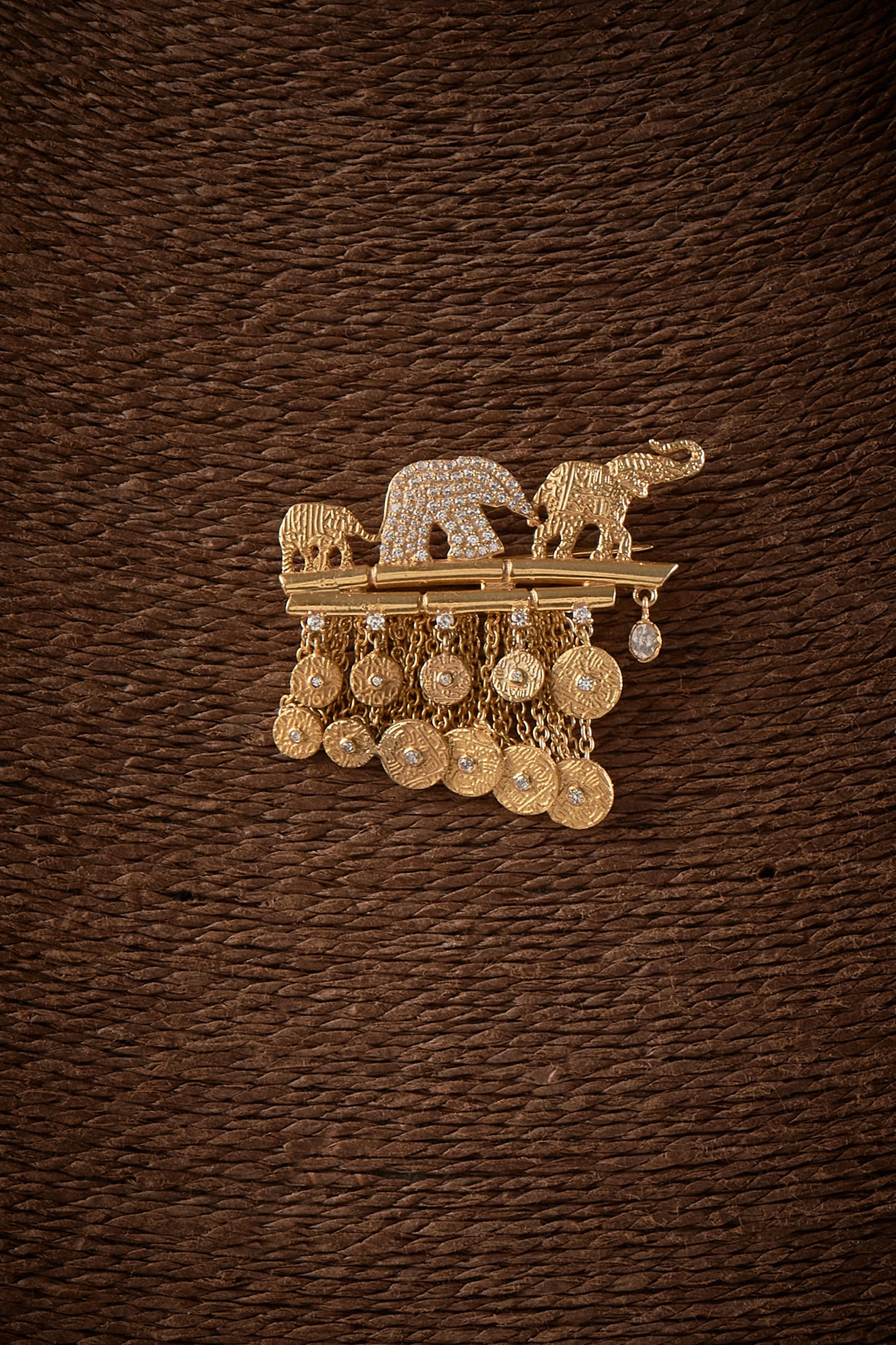 Brooch designer online