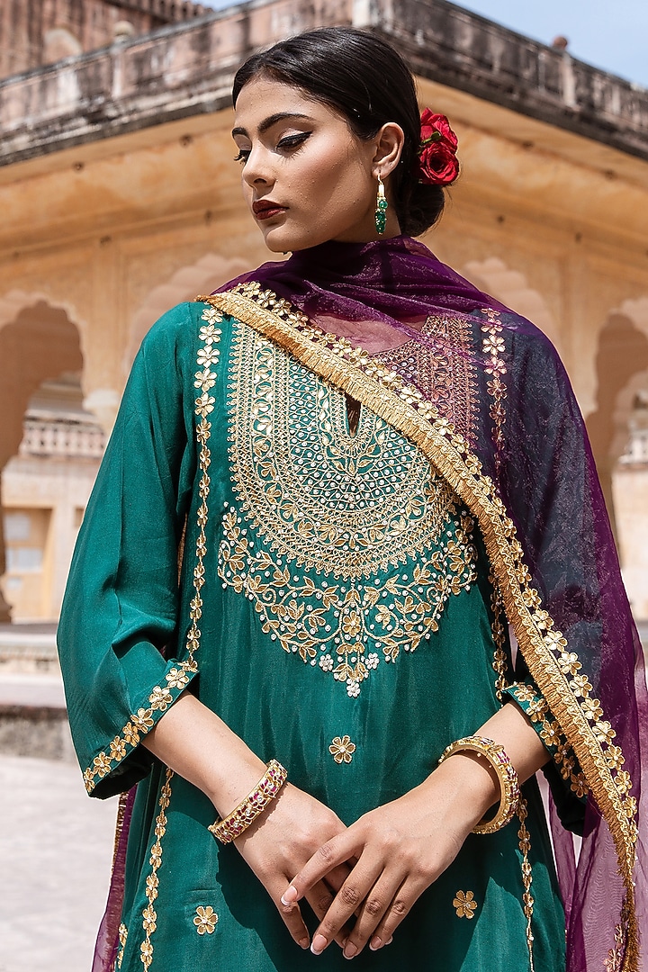 Green Muslin Hand Embroidered Kurta Set by GulaboJaipur by Saloni Panwar at Pernia's Pop Up Shop