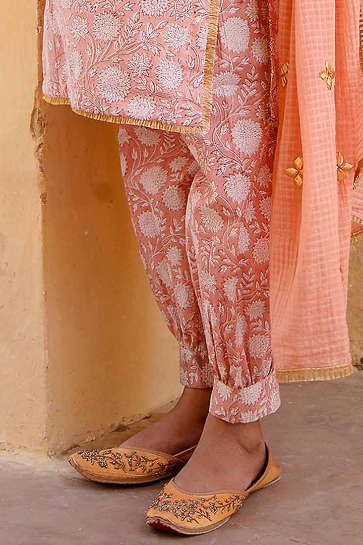 Peach Hand Embroidered Straight Kurta Set by GulaboJaipur by Saloni Panwar at Pernia's Pop Up Shop