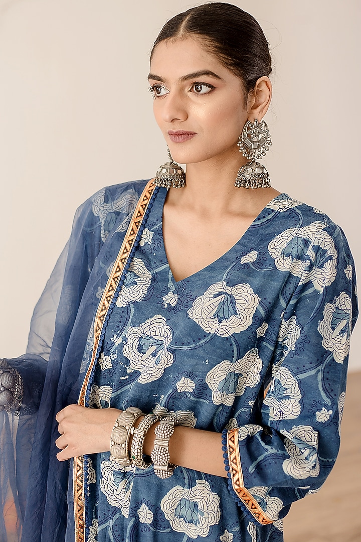 Blue Cotton Printed Handcrafted Kurta Set by GulaboJaipur by Saloni Panwar at Pernia's Pop Up Shop