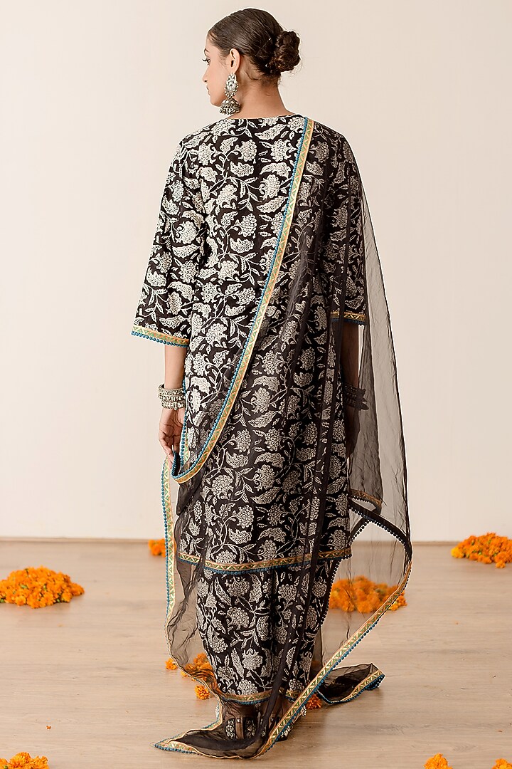 Black Cotton Printed Handcrafted Kurta Set by GulaboJaipur by Saloni Panwar at Pernia's Pop Up Shop