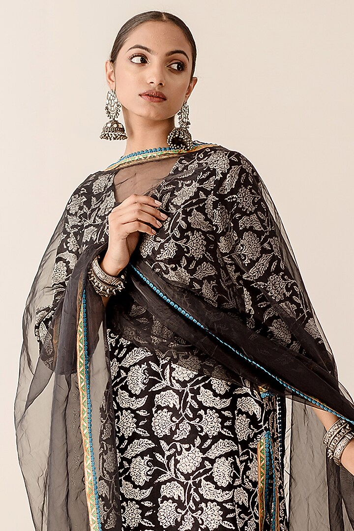 Black Cotton Printed Handcrafted Kurta Set by GulaboJaipur by Saloni Panwar at Pernia's Pop Up Shop