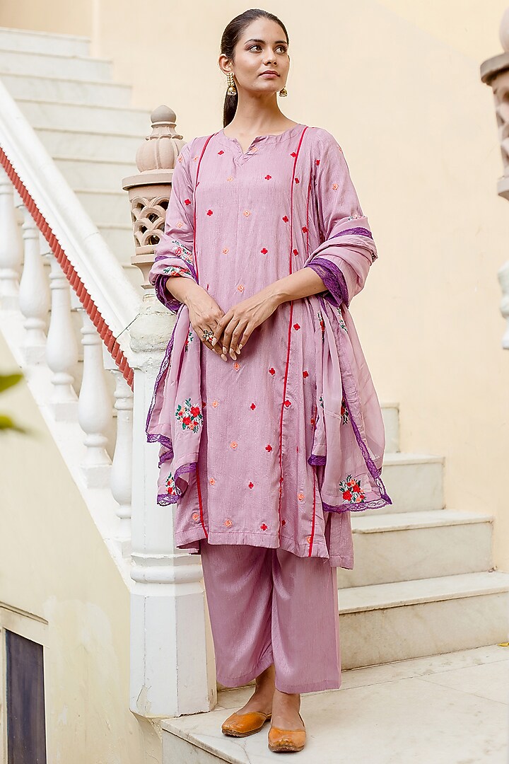 Light Purple Raw Silk Straight Kurta Set by GulaboJaipur by Saloni Panwar at Pernia's Pop Up Shop