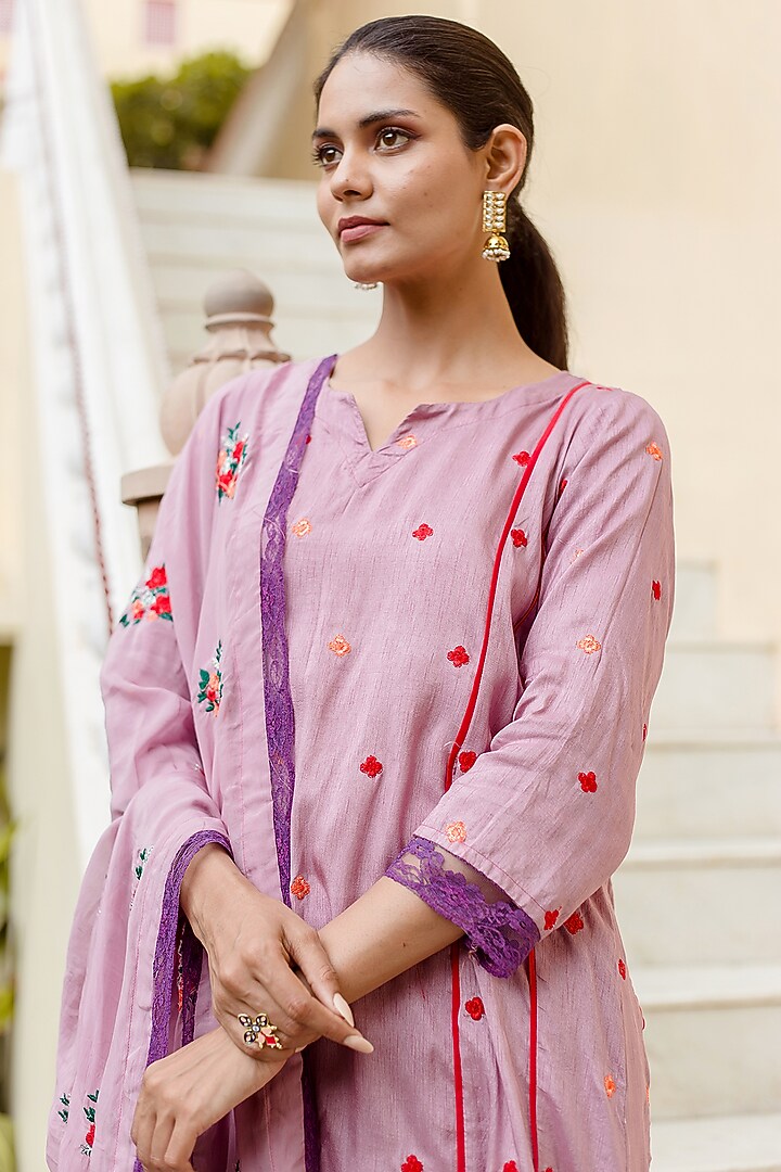 Light Purple Raw Silk Straight Kurta Set by GulaboJaipur by Saloni Panwar at Pernia's Pop Up Shop