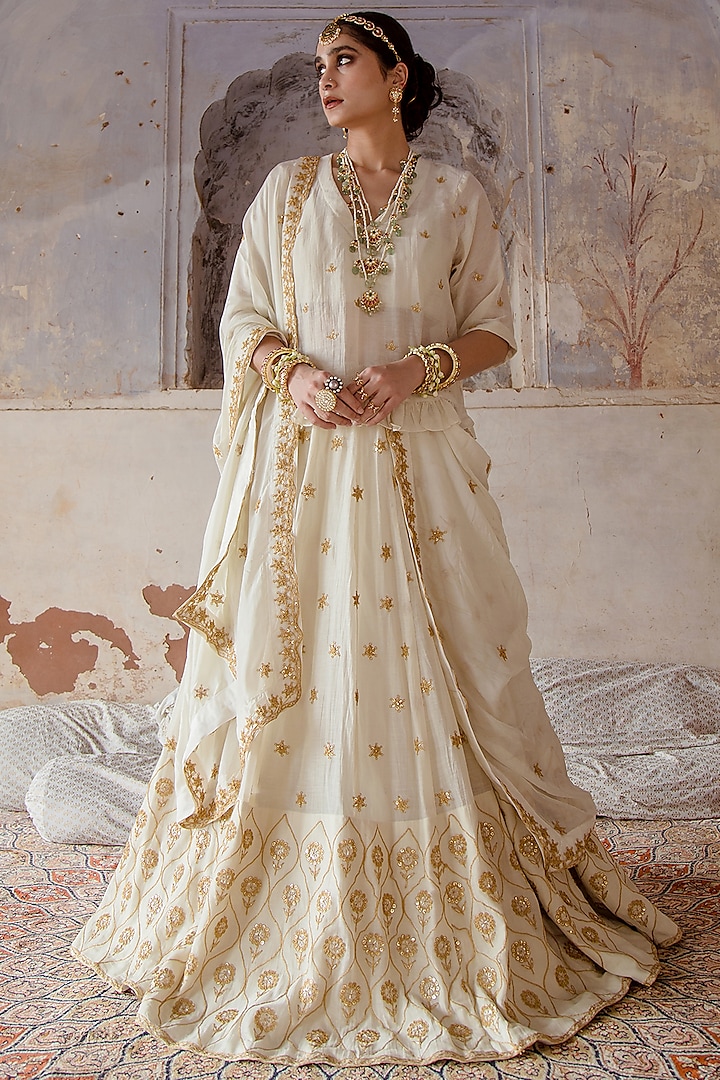 Ivory Embroidered Wedding Lehenga Set by GulaboJaipur by Saloni Panwar at Pernia's Pop Up Shop