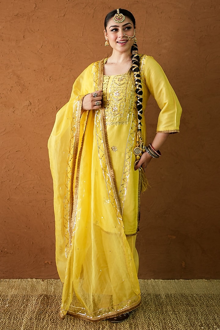 Yellow Chanderi Mirror Embellished Kurta Set by GulaboJaipur by Saloni Panwar at Pernia's Pop Up Shop