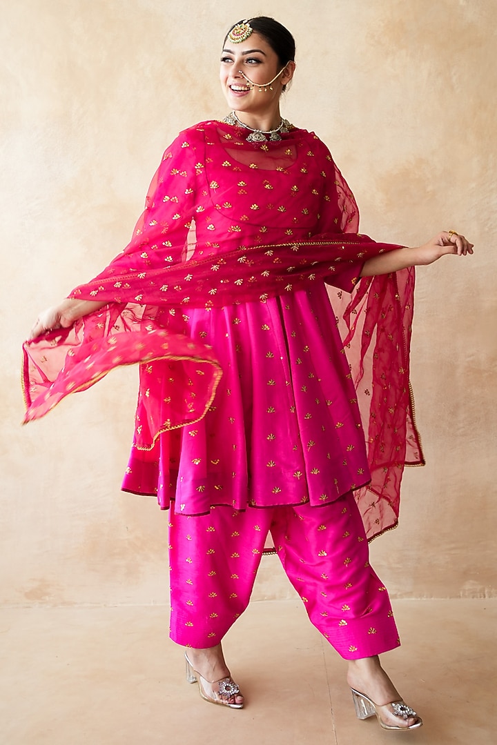 Pink Chanderi Aari Embroidered Anarkali Set by GulaboJaipur by Saloni Panwar at Pernia's Pop Up Shop